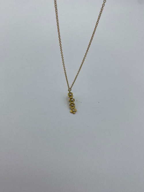 Luigi Quaglia- Collier oro giallo 18 ct. con diamanti ct. 0,08 fiori in microfusione - E45/CG